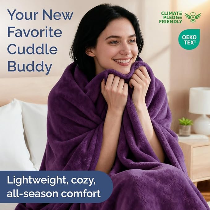 Ultra Soft Fleece Blanket Twin Size - Flannel Fleece Luxury Twin Blanket - Lightweight for Couch Bed Chair - Thick, Warm and Breathable - All Season Cozy Fuzzy, Anti-Static Microplush Bedding, Purple