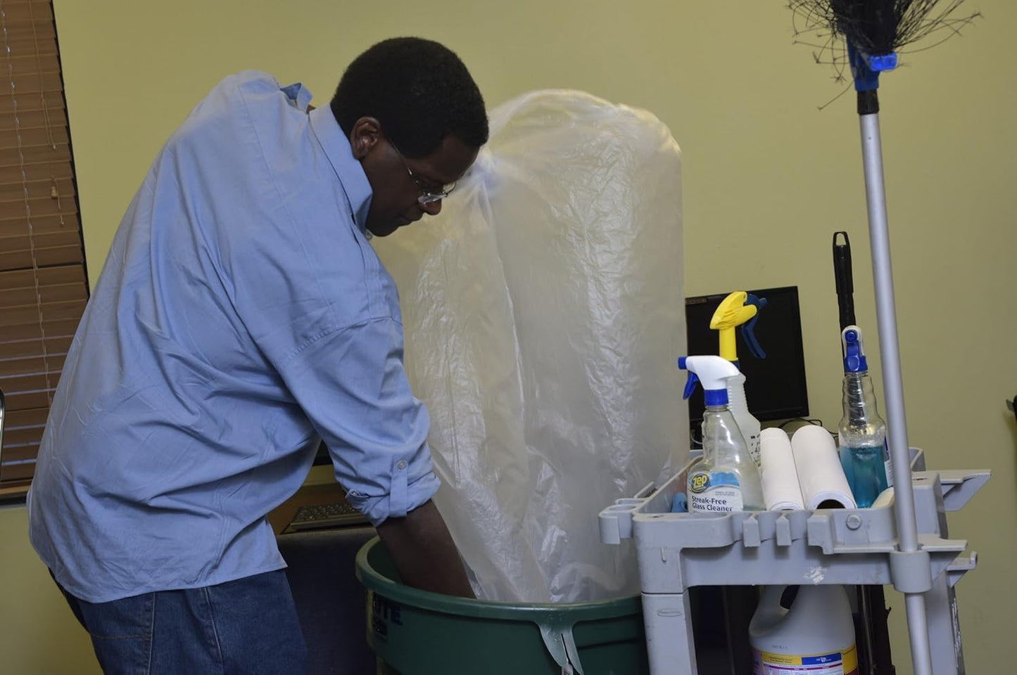 Aluf Plastics High Density Trash Bags, 30 Gallon, 2000 Count, 16 Micron (eq), 30" x 37", Black, for Bathroom, Office, Industrial, Commercial, Janitorial, Municipal, Recycling