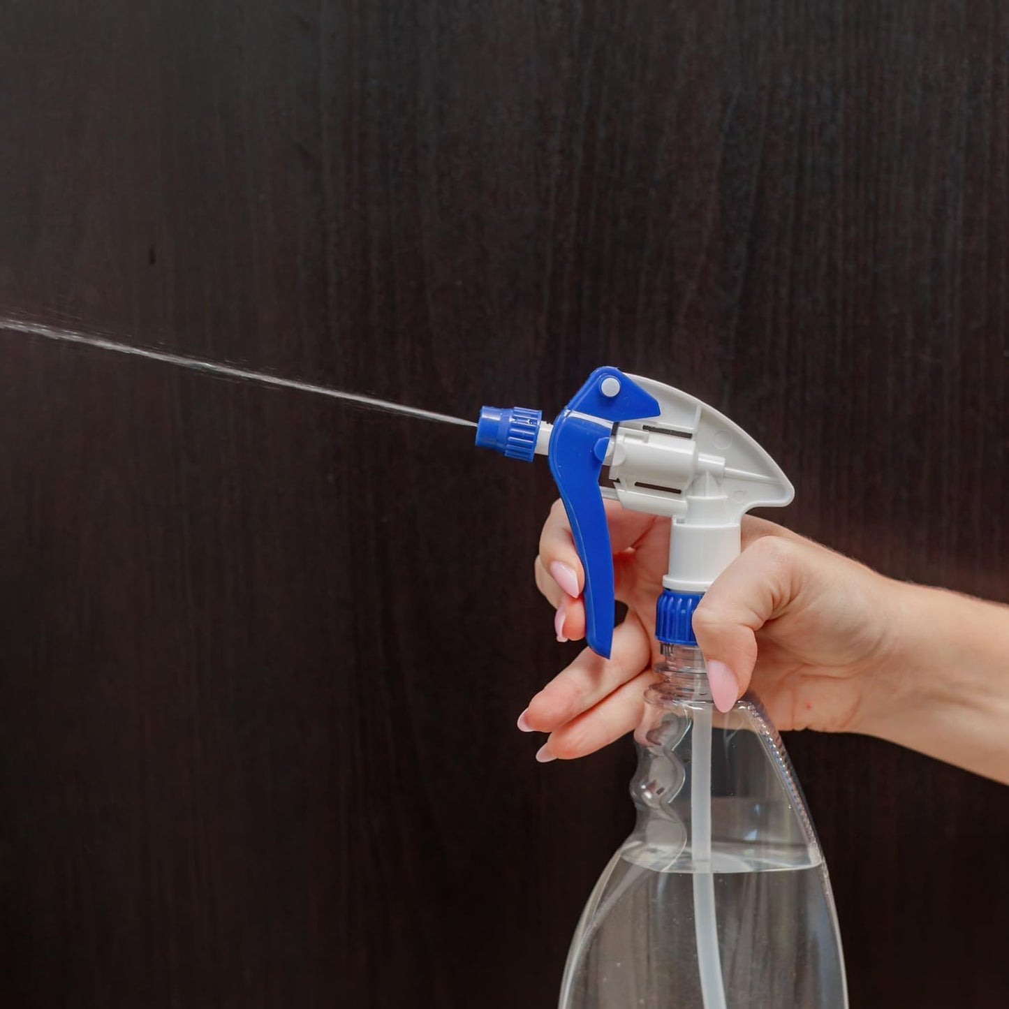 Heavy Duty 32oz Plastic Spray Bottles for Cleaning - Large Empty Industrial Bottles for Gardening Solutions, Vinegar, Chemicals, Professional Cleaners - Adjustable Sprayer Nozzle - Blue 2 Pack