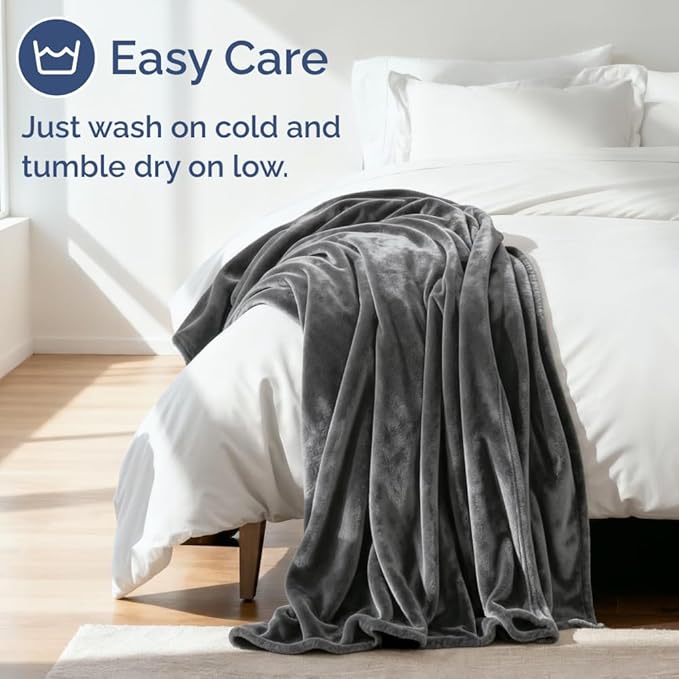 Ultra Soft Fleece Blanket Queen Size - Flannel Fleece Luxury Queen Blanket - Lightweight for Couch Bed Chair - Thick, Warm and Breathable - All Season Cozy Anti-Static Microplush Bedding, Dark Grey