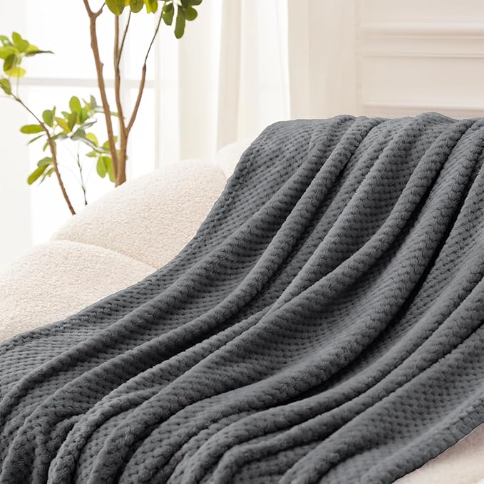 Exclusivo Mezcla Fleece Bed Blanket Twin Size, Super Soft and Warm Blankets for Couch, Sofa and Bed Waffle Textured, Cozy, Fuzzy and Lightweight (Dark Grey, 90x66 Inches)