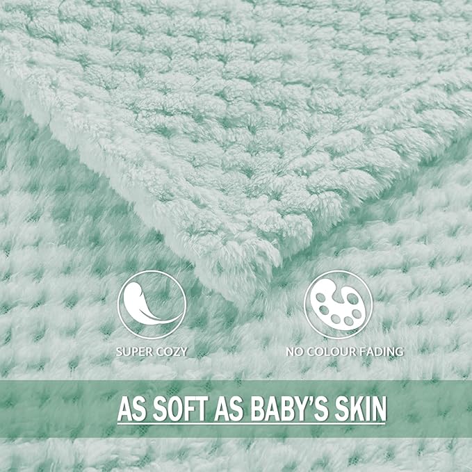 Exclusivo Mezcla Fleece Bed Blanket King Size, Super Soft and Warm Blankets for Couch, Sofa and Bed Waffle Textured, Cozy, Fuzzy and Lightweight (Mint Green, 90x104 Inches)