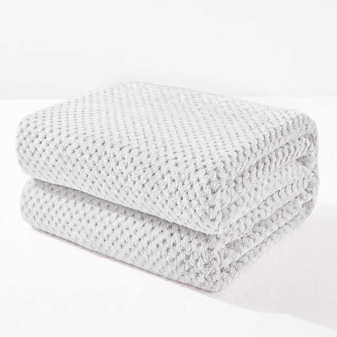 Exclusivo Mezcla Fleece Bed Blanket Queen Size, Super Soft and Warm Blankets for Couch, Sofa and Bed Waffle Textured, Cozy, Fuzzy and Lightweight (Mixed Light Grey, 90x90 Inches)