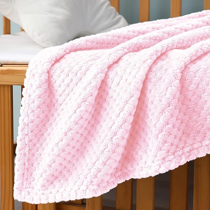Exclusivo Mezcla Fleece Throw Blanket, Super Soft and Warm Blankets for Couch, Sofa and Bed Waffle Textured, Cozy, Fuzzy and Lightweight (Light Pink, 40x50 Inches)