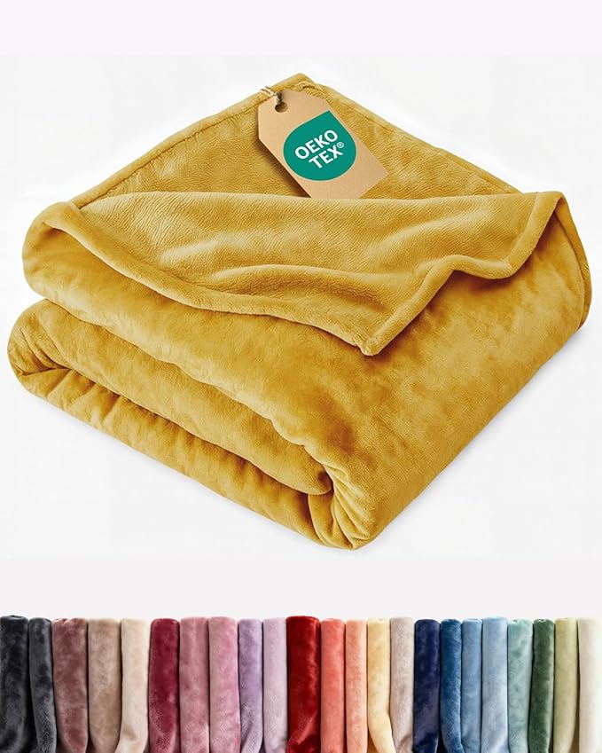 Ultra Soft Fleece Blanket Queen Size - Flannel Fleece Luxury Queen Blanket - Lightweight for Couch Bed Chair - Thick, Warm and Breathable - All Season Cozy Fuzzy, Anti-Static Microplush Bedding, Gold