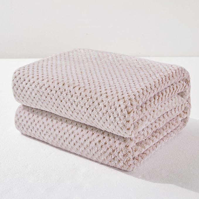 Exclusivo Mezcla Fleece Throw Blanket Extra Large, Super Soft and Warm Blankets for Couch, Sofa and Bed Waffle Textured, Cozy, Fuzzy and Lightweight (Mixed Camel, 50x70 Inches)