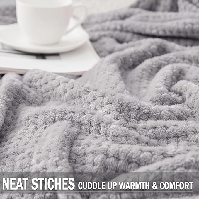 Exclusivo Mezcla Fleece Throw Blanket Extra Large, Super Soft and Warm Blankets for Couch, Sofa and Bed Waffle Textured, Cozy, Fuzzy and Lightweight (Light Grey, 50x70 Inches)