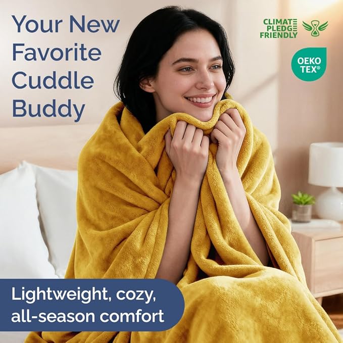 Ultra Soft Fleece Blanket Queen Size - Flannel Fleece Luxury Queen Blanket - Lightweight for Couch Bed Chair - Thick, Warm and Breathable - All Season Cozy Fuzzy, Anti-Static Microplush Bedding, Gold