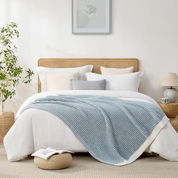 Snuggle Sac Ultra Soft Waffle Throw Blanket for Couch Bed Sofa 50x60 inches, Reversible Blue Cream Blanket Microfiber Fluffy Fuzzy Cozy Knit Soft Throws Birthday Gifts for Women