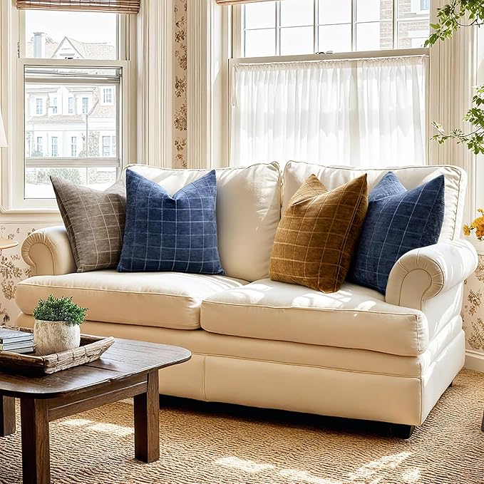 MIULEE Decorative Chenille Check Throw Pillow Covers Vintage Plaid Couch Pillows 20x20 Inch Set of 2 Neutral Boho Farmhouse Cushion Covers Modern Home Coastal Decor for Sofa Bed Living Room Navy Blue