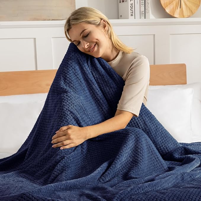 Exclusivo Mezcla Fleece Bed Blanket Queen Size, Super Soft and Warm Blankets for Couch, Sofa and Bed Waffle Textured, Cozy, Fuzzy and Lightweight (Navy Blue, 90x90 Inches)