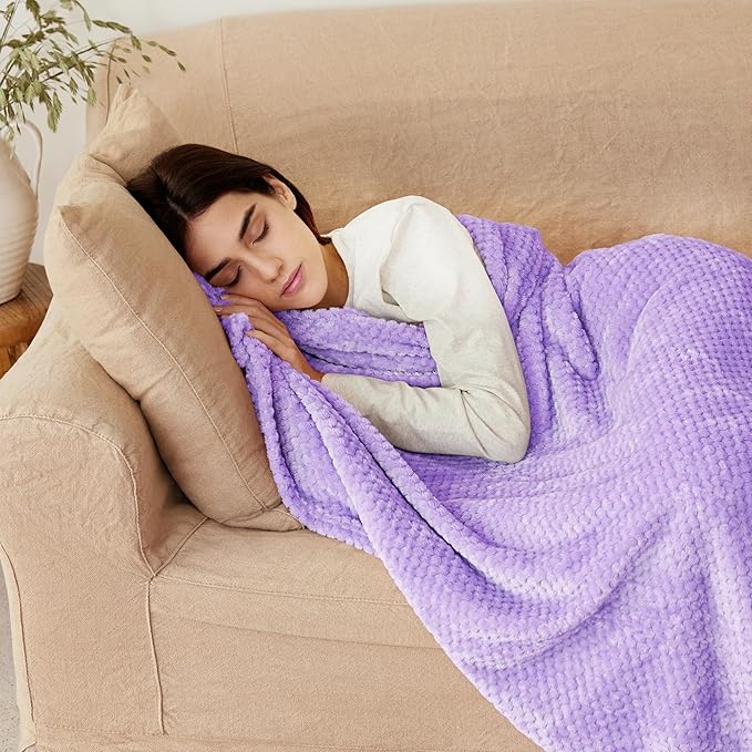 Exclusivo Mezcla Fleece Throw Blanket Extra Large, Super Soft and Warm Blankets for Couch, Sofa and Bed Waffle Textured, Cozy, Fuzzy and Lightweight (Lilac Purple, 50x70 Inches)