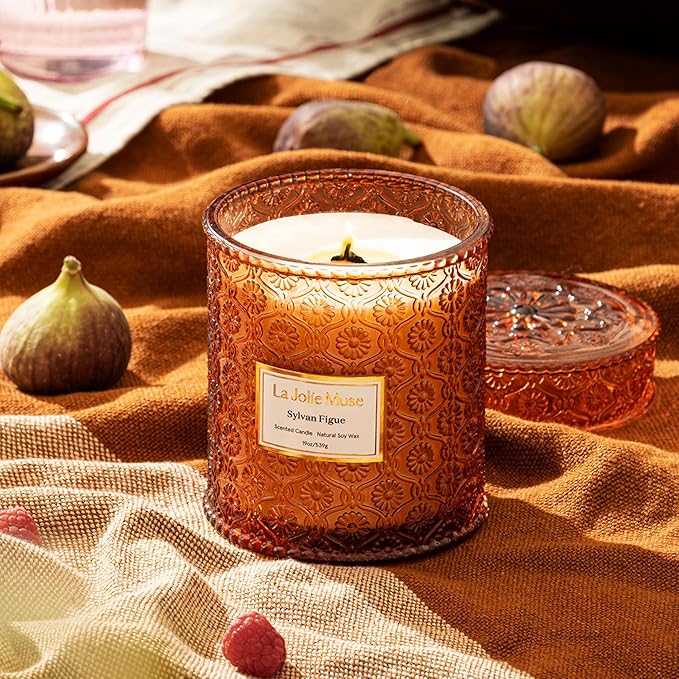 LA JOLIE MUSE Sylvan Figue Candle | Fig Leaf, Red Berries, Sandalwood | 19 oz Large Wooden Wick Candle | Natural Soy Wax | 90 Hours Clean Burn | Gift-Ready for Hosts | Elegant Home Décor