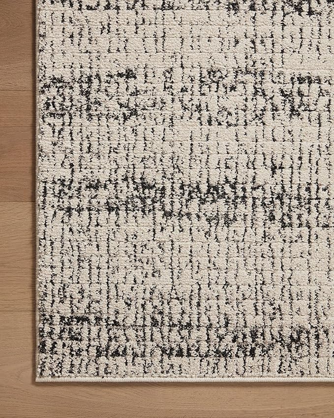 Loloi Darby Collection DAR-02 Oatmeal/Charcoal 9'-2" x 13' Area Rug